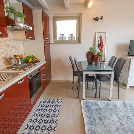 Gogh - Beautiful Iseo View And Swimming Pool Appartement Parzanica